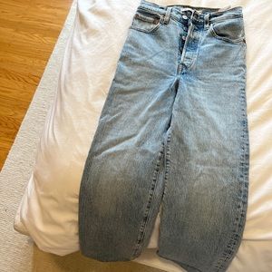 Levi’s Ribcage Ankle Straight 24